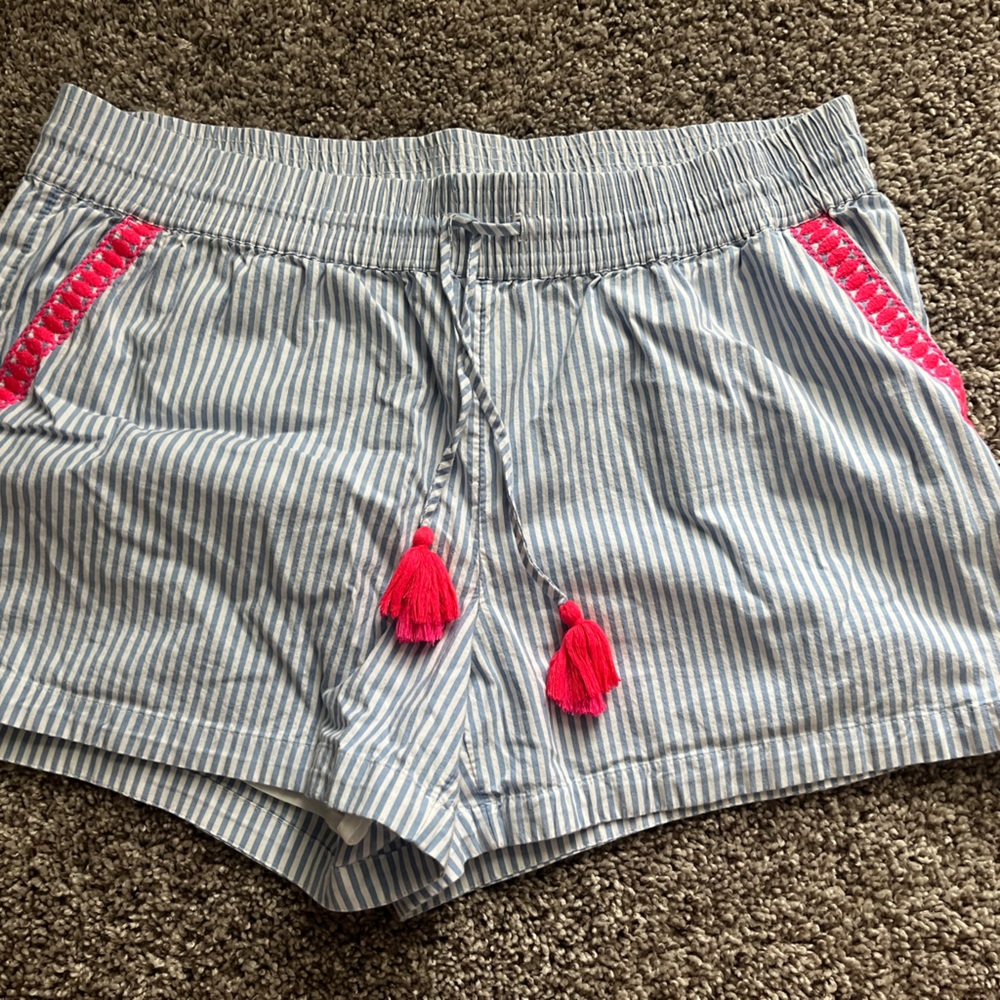 Vineyard vines shorts